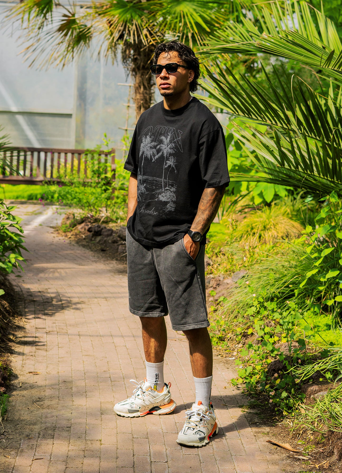 Paradise 2.0 Tee Black
